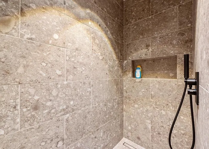 Hyper-luxeappartement, Zeezicht, Centrum, Airco, Optie Hotelservices Apartman *